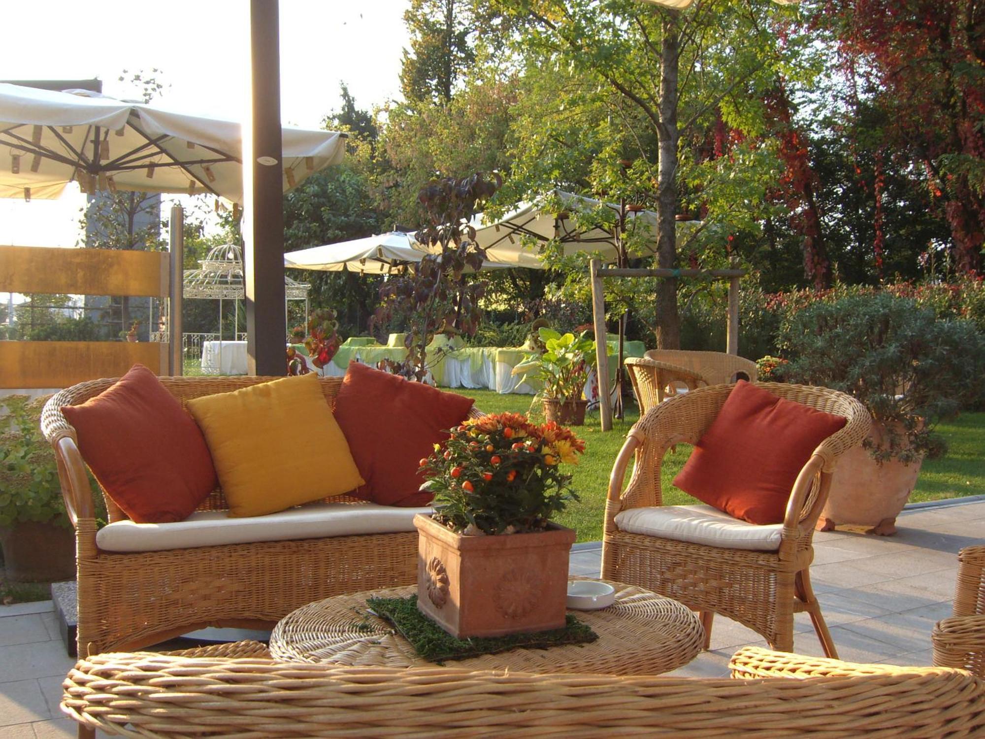 Ca' Delle Rose Hotel Castelfranco Veneto Bagian luar foto